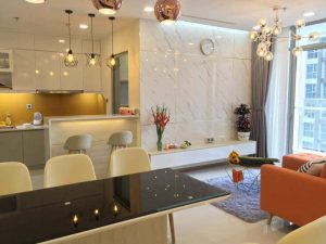 trang trí mảng tường sau tivi