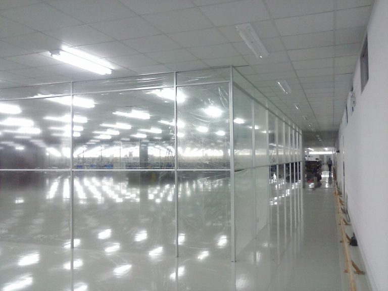 tam-nhua-pvc-trong-suot-va-cac-dang-dac-trung-9