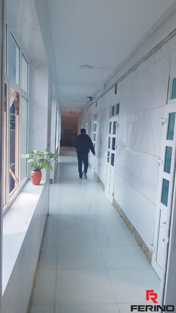 Hoàn thiện công trình trang trí tại UBND Huyện Phú Xuyên