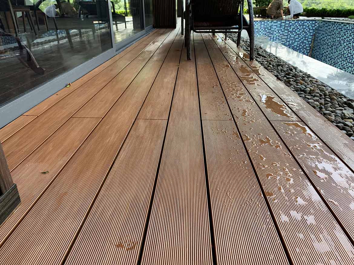 Ferino Decking FSD120X20-2G Sản phẩm sàn gỗ nhựa đặc 