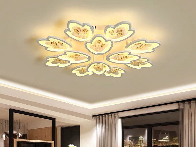 trang trí trần nhà phòng khách