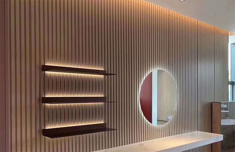 lam sóng nhựa giả gỗ giá bao nhiêu